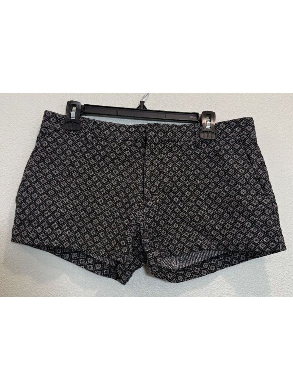 Banana Republic Diamond Pattern Tailored Micro Shorts - Women's 6